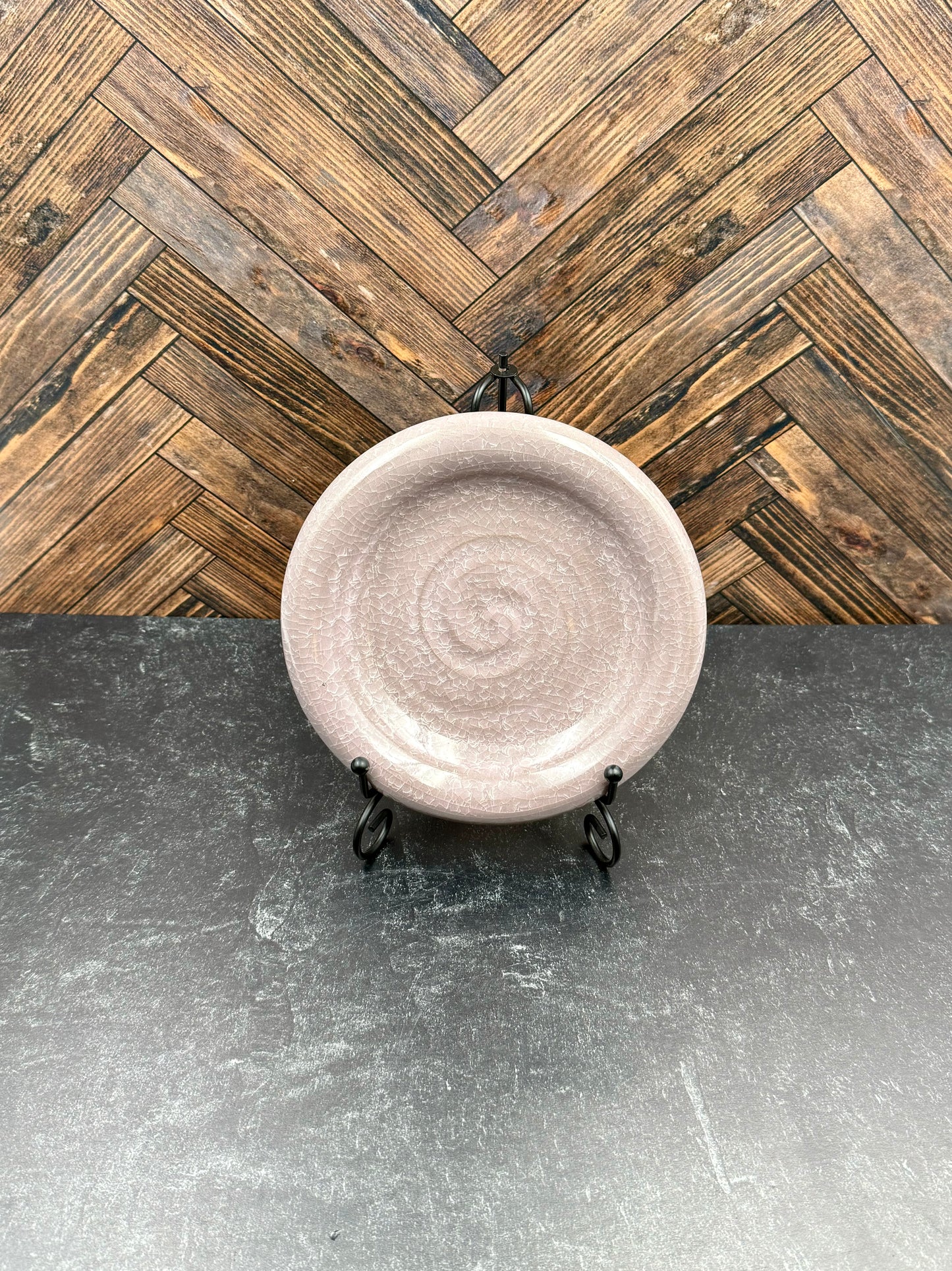 Bubble plate - For Decorative Use ONLY