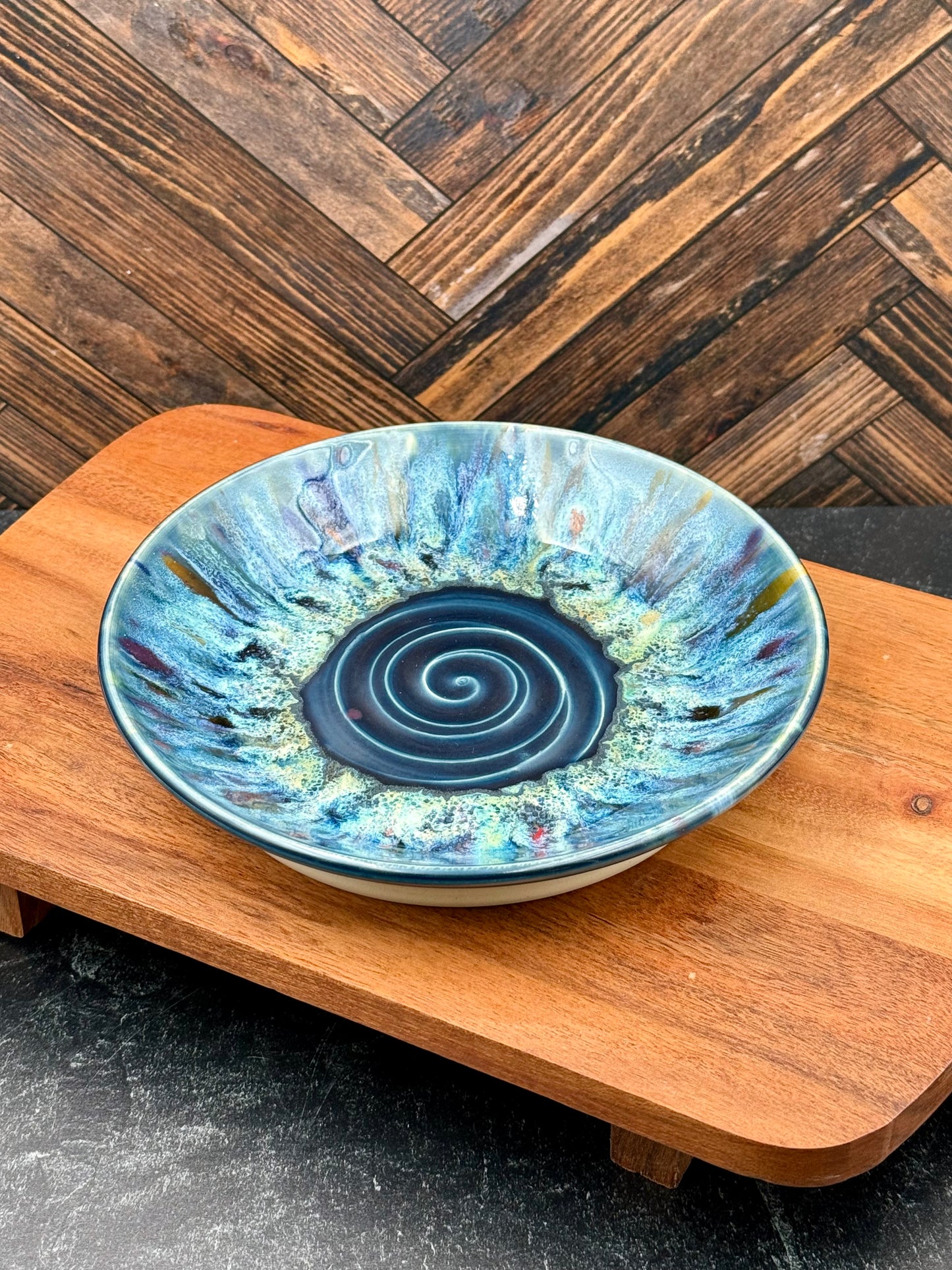 Serving plate, personal plate