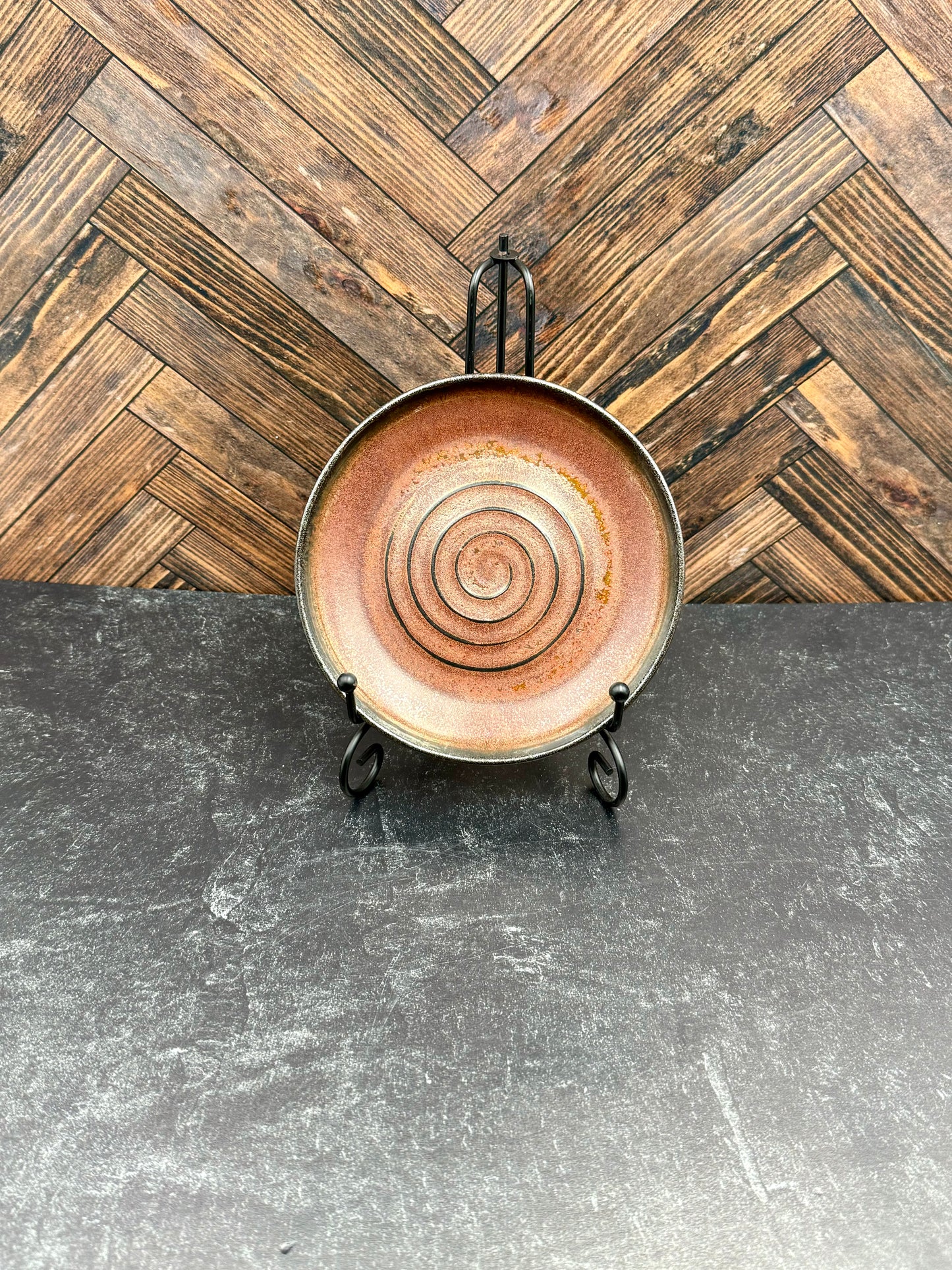 Serving plate, personal plate