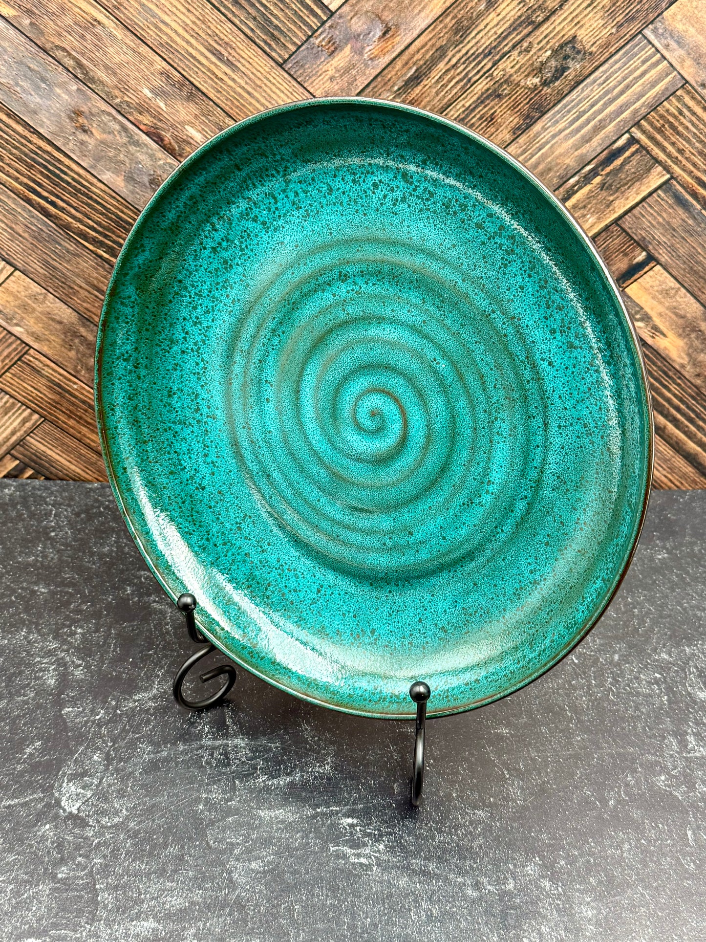 Serving plate, personal plate
